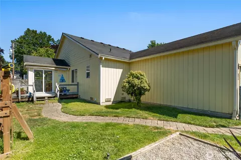 Exterior - 5404 Parker Rd E, Sumner, WA 98390 photo 6 of 6