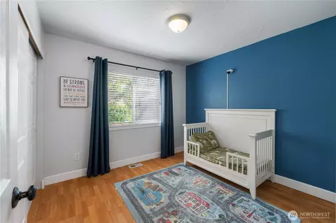 Bedroom - 5404 Parker Rd E, Sumner, WA 98390 photo 3 of 3