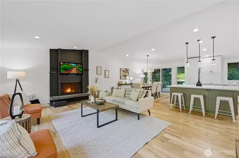 Other - 20911 30th Dr SE, Bothell, WA 98021 photo 5 of 9