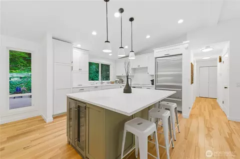Kitchen - 20911 30th Dr SE, Bothell, WA 98021 photo 2 of 4