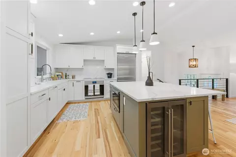 Kitchen - 20911 30th Dr SE, Bothell, WA 98021 photo 1 of 4