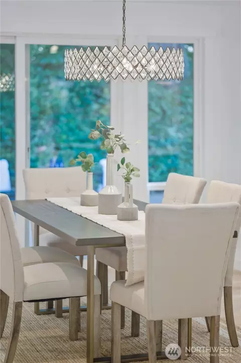 Dining - 20911 30th Dr SE, Bothell, WA 98021 photo 2 of 2
