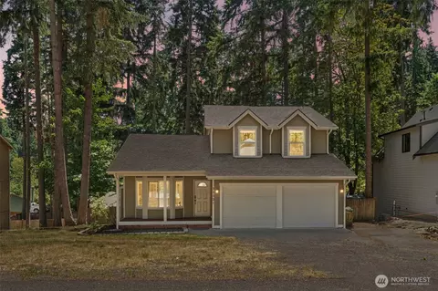 22521 Clearland Ln SE, Yelm, WA 98597