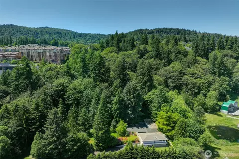 7603 Renton-issaquah Rd SE, Issaquah, WA 98027