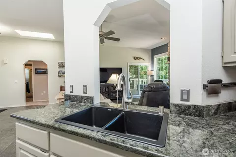 152 Hogans Vis, Sequim, WA 98382 photo 16
