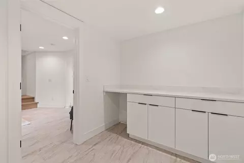 321 17th Ave E, Seattle, WA 98112 photo 19
