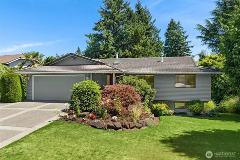 4428 143rd Ave SE, Bellevue, WA 98006