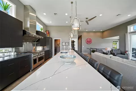 Kitchen - 2150 Paramount St, Walla Walla, WA 99362 photo 3 of 5
