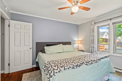 Bedroom - 527 25th Ave, Longview, WA 98632 photo 1 of 5
