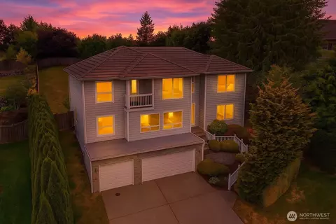 15428 SE 67th Pl, Bellevue, WA 98006