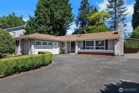 2105 Mcelroy Pl, Puyallup, WA 98371