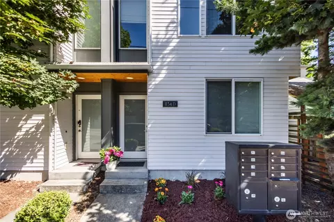 1134 N 90 St #D, Seattle, WA 98103