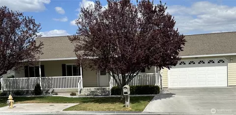 807 Westshore Dr NE #H25, Moses Lake, WA 98837