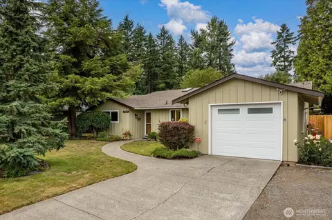 10012 126th Ave SE, Renton, WA 98056