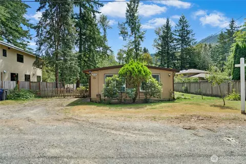 920 2nd Ave SE, Issaquah, WA 98027