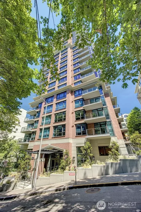 1420 Terry Ave #904, Seattle, WA 98101