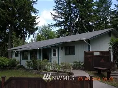 830 Tipsoo Loop SE, Rainier, WA 98576 photo 1