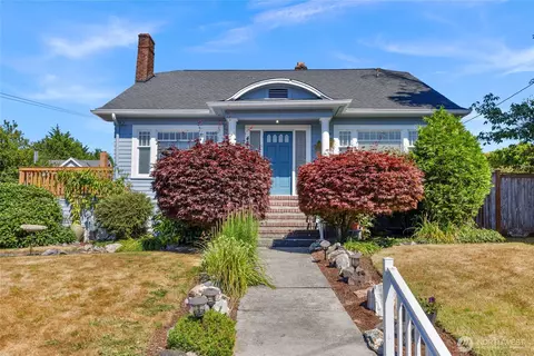 426 4th Ave N, Edmonds, WA 98020