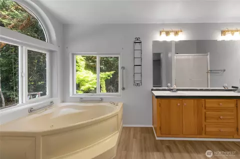 301 E Rasor Rd, Belfair, WA 98528 photo 10