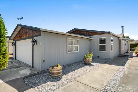 14814 121st St E #52, Puyallup, WA 98374