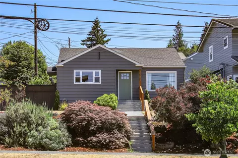 8202 California Ave SW, Seattle, WA 98136