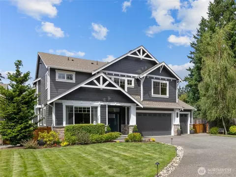 8226 NE 117th St, Kirkland, WA 98034