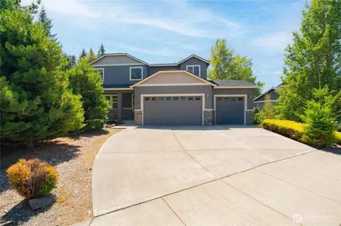 940 W Lookout Ridge Dr, Washougal, WA 98671