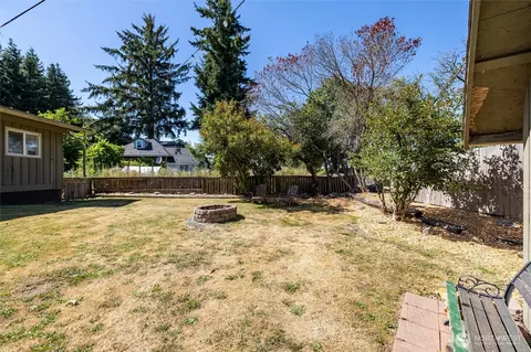 Exterior - 5942 Lawrence Rd, Everson, WA 98247 photo 6 of 13