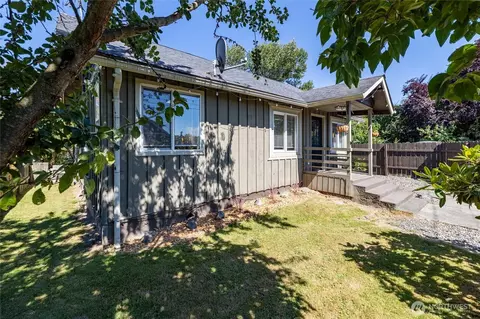 Exterior - 5942 Lawrence Rd, Everson, WA 98247 photo 3 of 13
