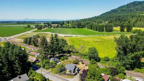 View/Area - 5942 Lawrence Rd, Everson, WA 98247 photo 1 of 3