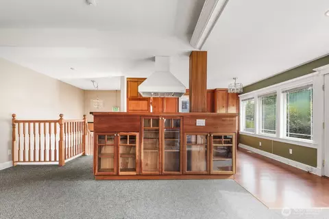 Other - 10516 E Riverside Dr, Bothell, WA 98011 photo 2 of 9