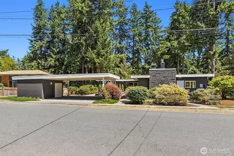 120 NW 195th St, Shoreline, WA 98177