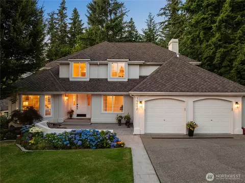 16690 SE 56th Pl, Bellevue, WA 98006