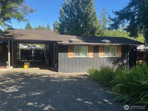 9920 Channel Dr, Olympia, WA 98502