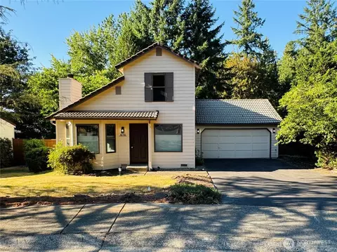 16718 SE 40th Pl, Bellevue, WA 98008