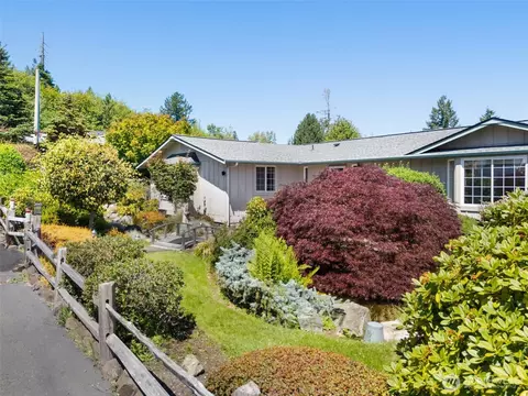 200 E Main St, Union, WA 98592 photo 31