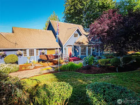 6441 Holland Rd NW, Bremerton, WA 98311