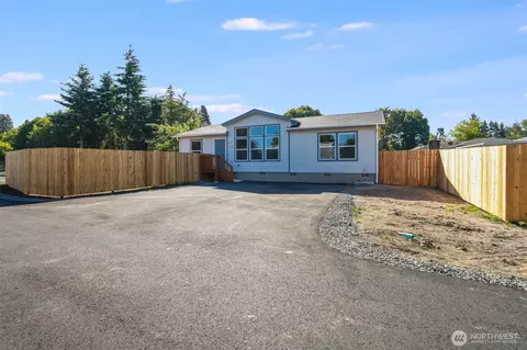 3340 Pine St, Longview, WA 98632