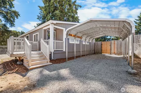 8917 Mulberry Ct SE, Yelm, WA 98597