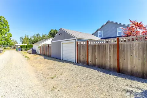1956 Lafromboise St, Enumclaw, WA 98022 photo 38