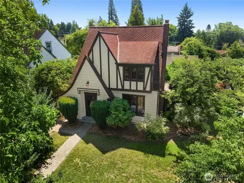 1409 4th Ave E, Olympia, WA 98506