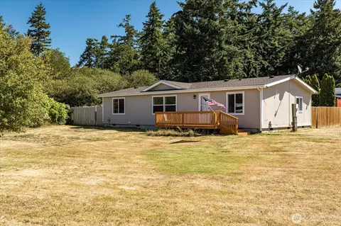 1624 Allyson St, Oak Harbor, WA 98277