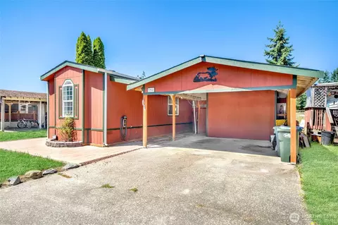 7511 188th Street Ct E #32, Puyallup, WA 98375
