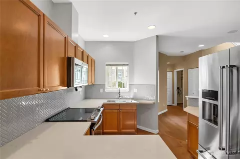 Kitchen - 1522 196th St SE #C-103, Bothell, WA 98012 photo 1 of 1