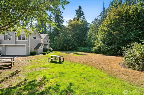 Exterior - 1522 196th St SE #C-103, Bothell, WA 98012 photo 5 of 8