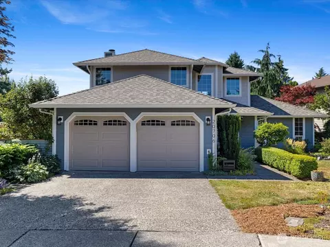 20706 29th Pl W, Lynnwood, WA 98036