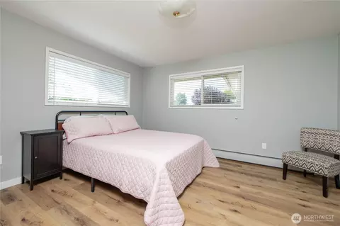Bedroom - 308 Mitchell St, Sumas, WA 98295 photo 3 of 7