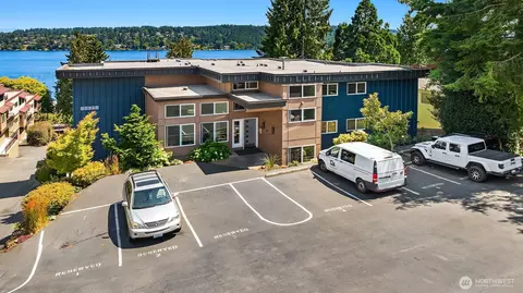 3825 NE 155th Pl #300, Lake Forest Park, WA 98155