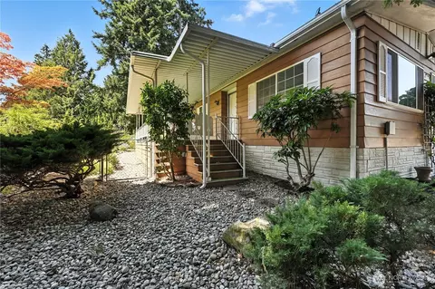 12030 2nd Dr SE, Everett, WA 98208