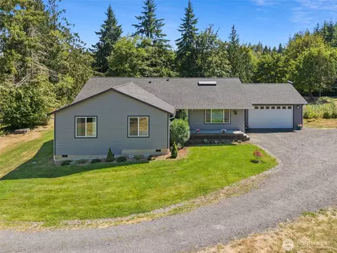 317 Cousins Rd, Chehalis, WA 98532